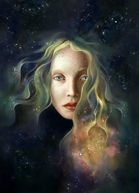 Космическая девушка