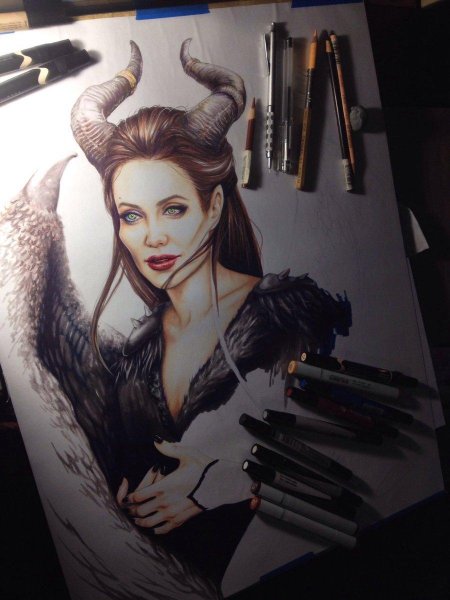 Анджелина джоли малефисента