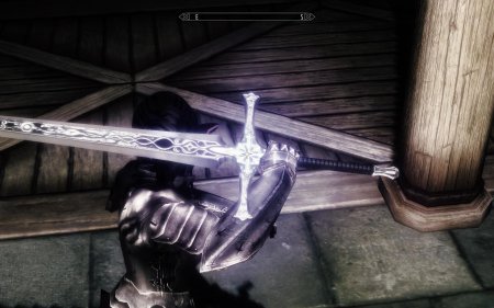 Эбонитовый двуручный меч скайрим