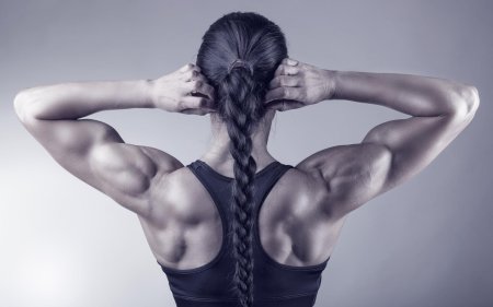 Ольга Белякова бодибилдер