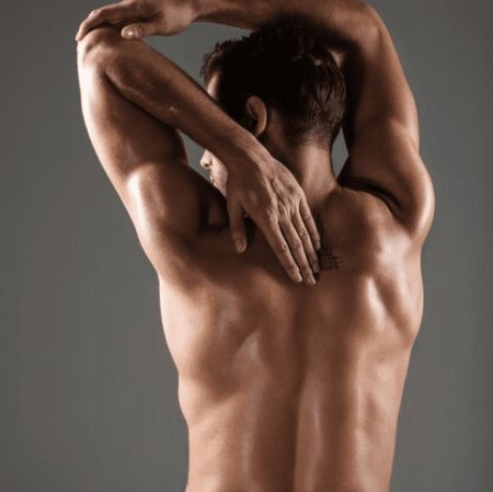 Спина мужчины