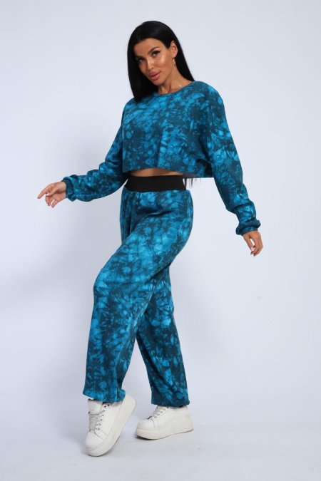 Костюм женский