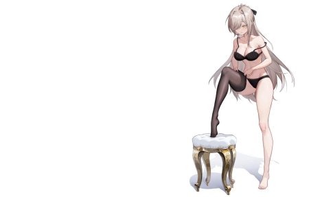 Аниме девушка в чулках