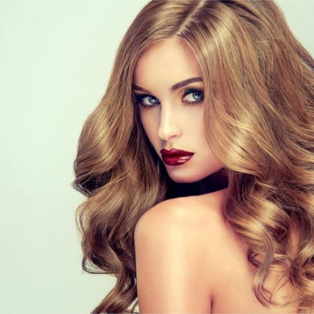 Красивые блестящие волосы