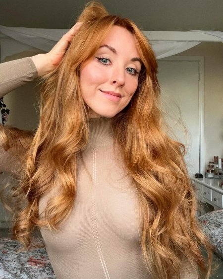 Рыжая цвет волос