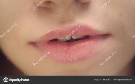 Губы женщин
