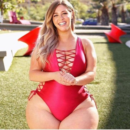 Эллана Брайан