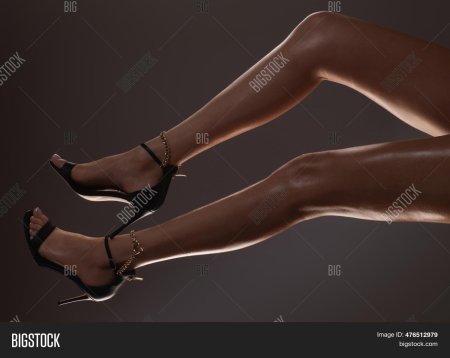 Сексуальные женские ноги