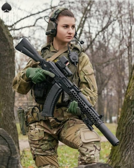 Девушки в спецназе