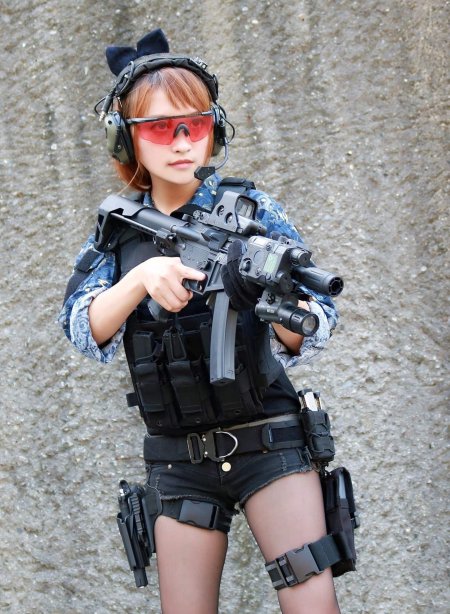 Косплей с оружием