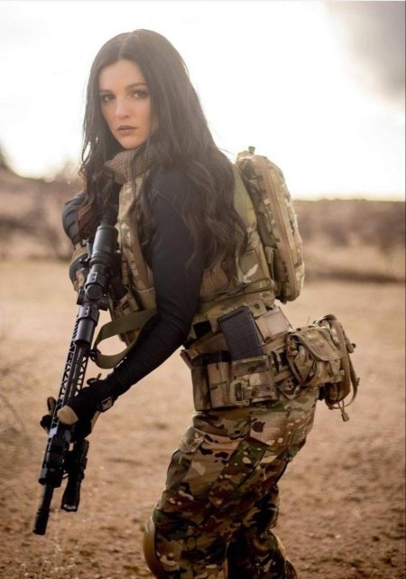 Девушки в спецназе