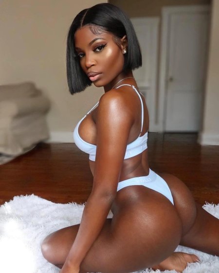 Лулу Симмонс