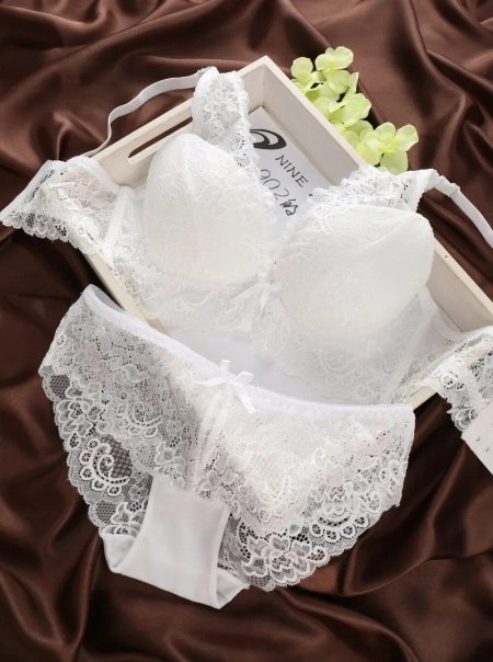 Кружевное белье