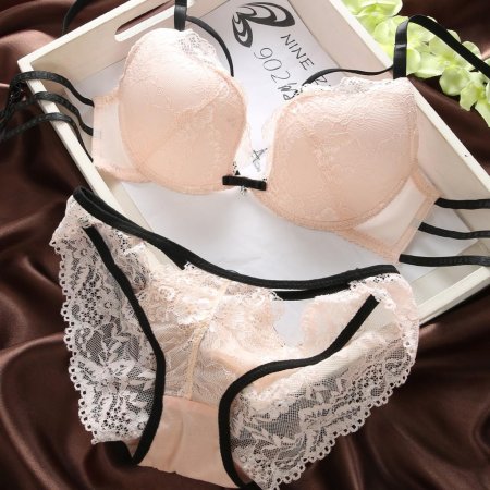 Кружевной комплект Kira пуш-ап 18690774