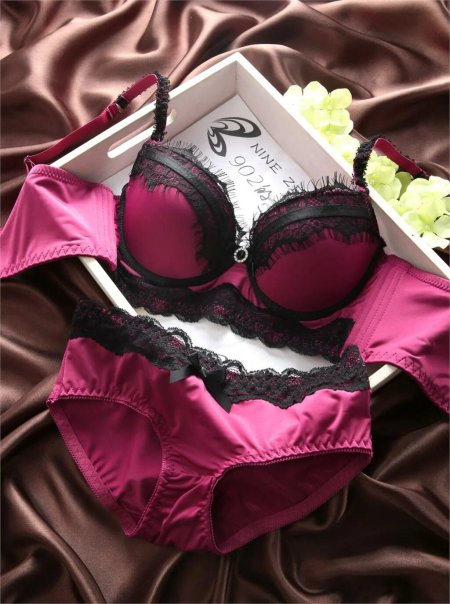 Черно розовое нижнее белье