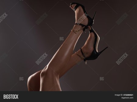 Сексуальные женские ноги