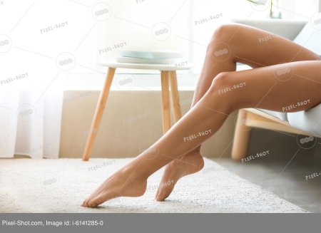 Красивые ножки девушек