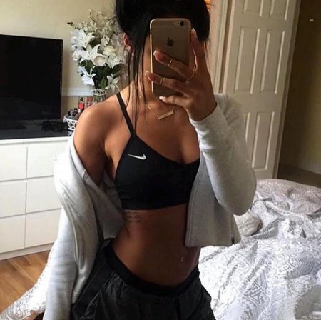 Интересные селфи девушек