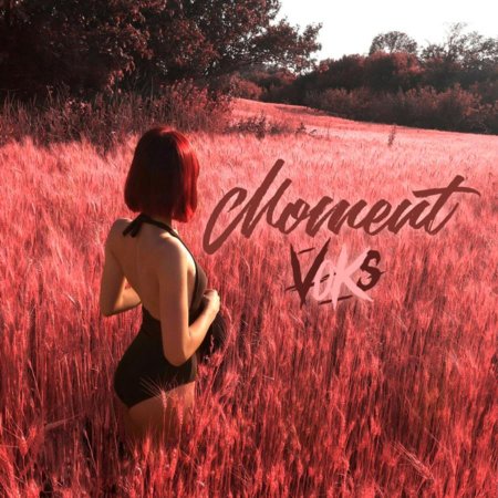 Девушка с каре