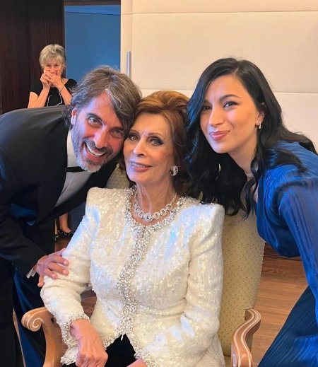 Софи лорен с сыновьями