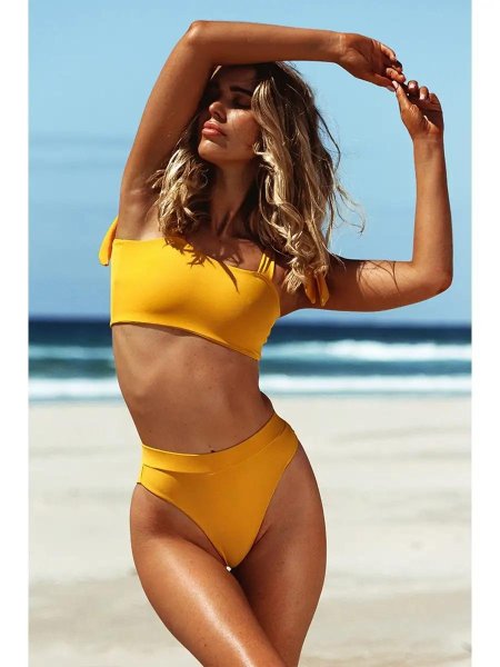 Купальники с высокими бедрами