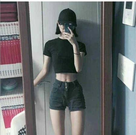 Худое тело кореянки