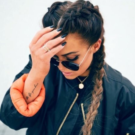 Софи Эспин рэперша