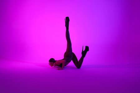 Стрип пластика