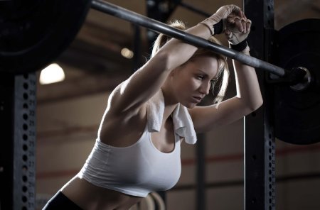 Спортивные девушки