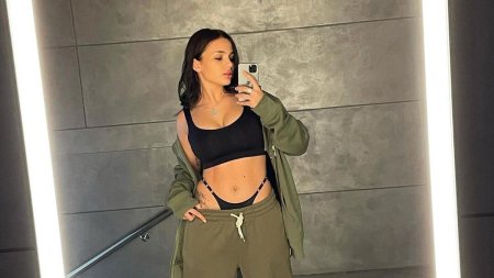 Тиктокерша Валя карнавал горячие