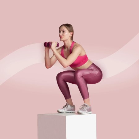 Приседание с гантелей