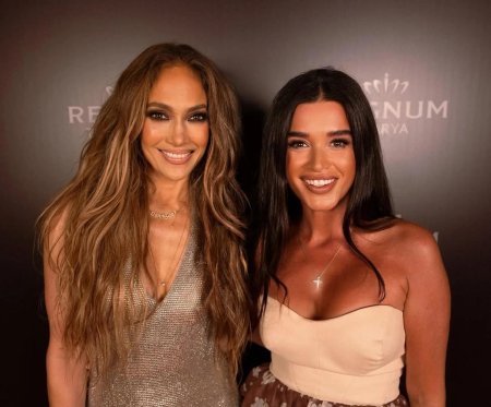 Дженнифер лопес с темными волосами