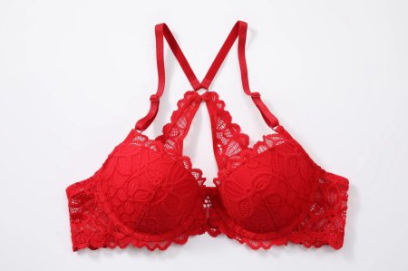 Красное белье