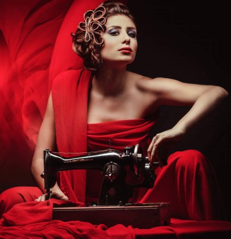 Красивая портниха