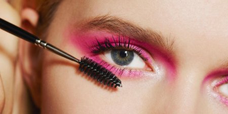 Накрашенные ресницы тушью