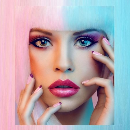 Розовые тени на глазах