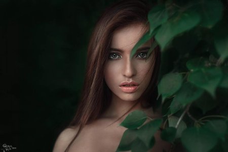 Фотограф-портретист Максим Максимов