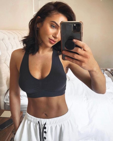 Александра Луиза Кейн