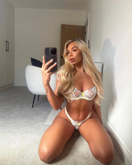 Сексуальные селфи