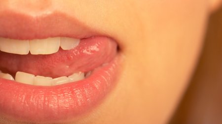 Прикус языка