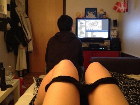 Парень задрот и девушка