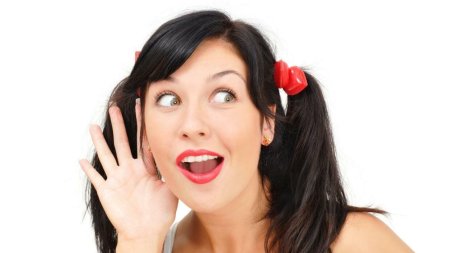 Удивленная девушка