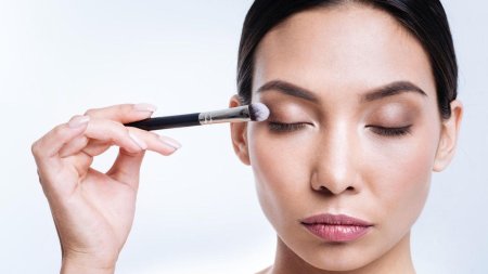 Позируем на макияже