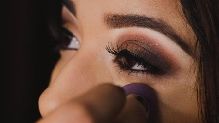 Макияж смоки айс для карих глаз