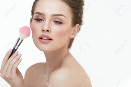 Макияж с румянами