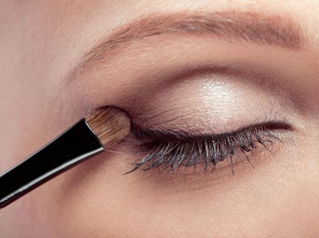 Макияж тенями