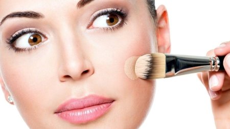 Нанесение тонального крема