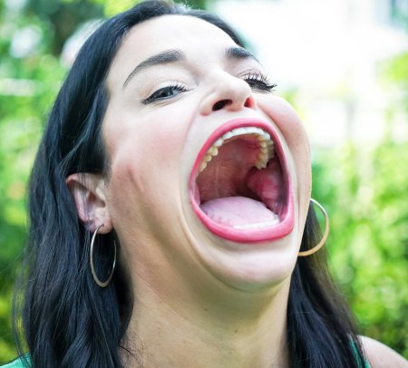 Саманта Рамсделл