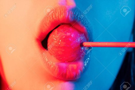 Красивый чупа чупс