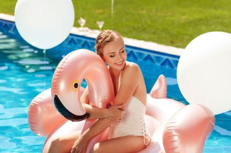 Надувной круг Фламинго 120 см